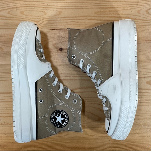 Converse Chuck Taylor All Star Construct Shoes
# A03876C
Men’s Size 9 
Tan White main image 5